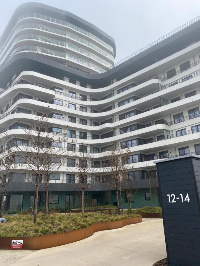 Lichtrijk 2-Slaapkamerappartement Met Zeezicht En Gratis Parking Ostend Exterior photo