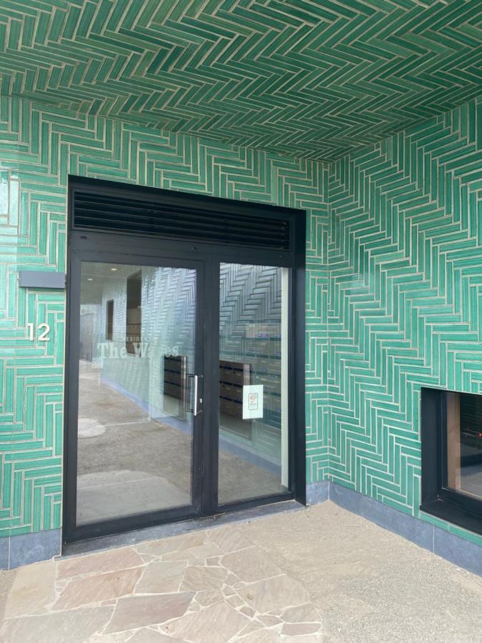 Lichtrijk 2-Slaapkamerappartement Met Zeezicht En Gratis Parking Ostend Exterior photo